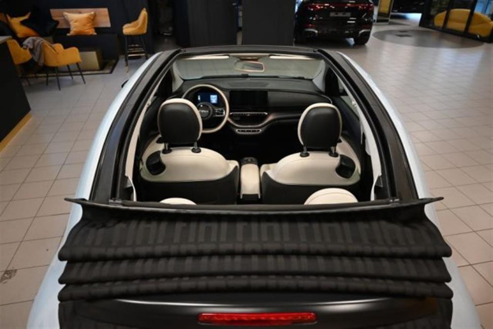 500e 500e CABRIO 43kWh LA PRIM