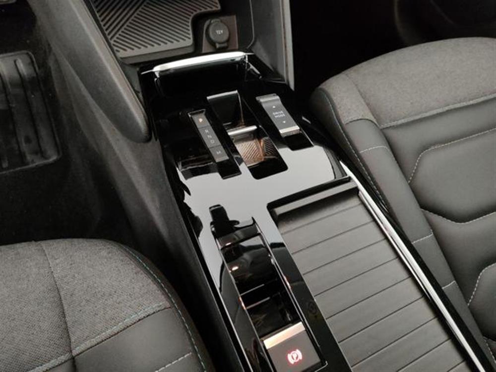 C4 X C4 X BlueHDI 130 S&S EAT8