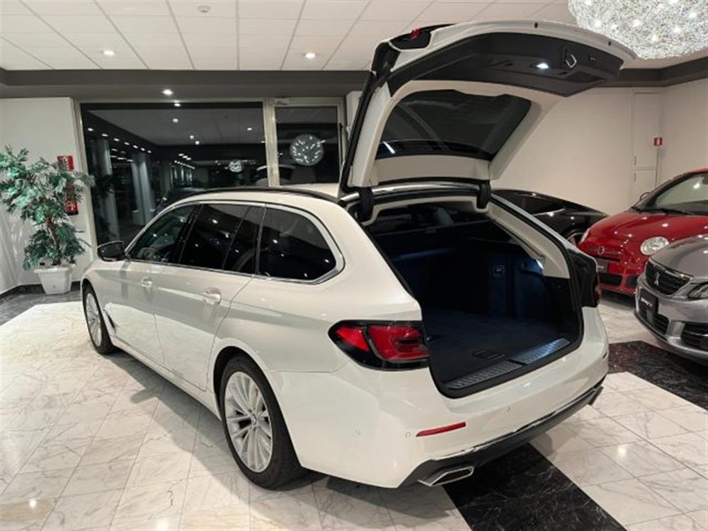 520 520 d Touring xDrive 190