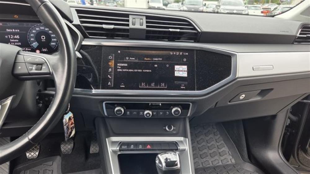 Q3 Q3 35 TFSI S line editi