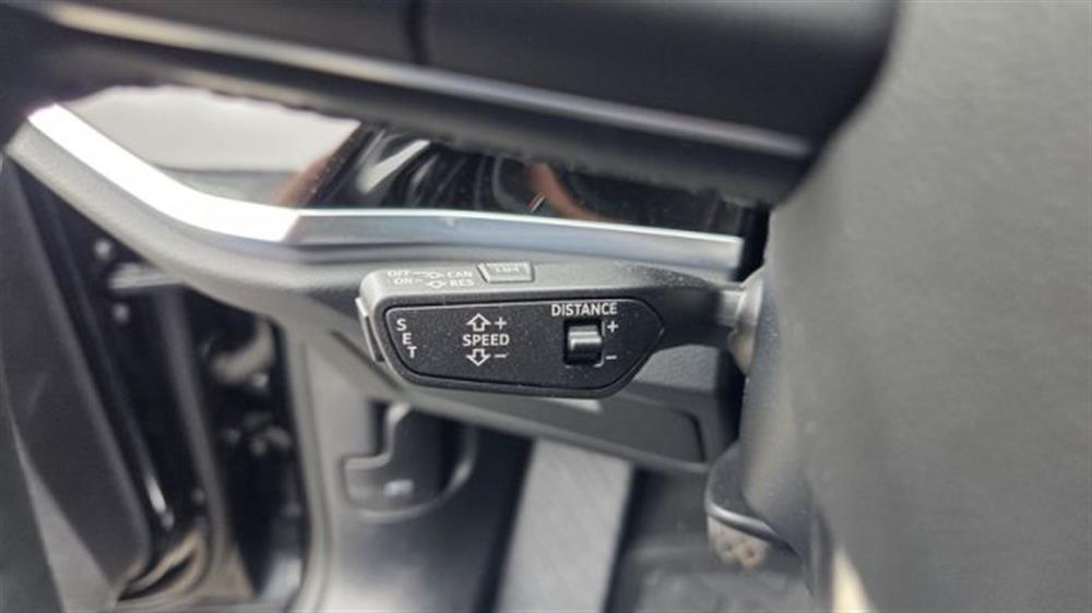 Q3 Q3 35 TFSI S line editi