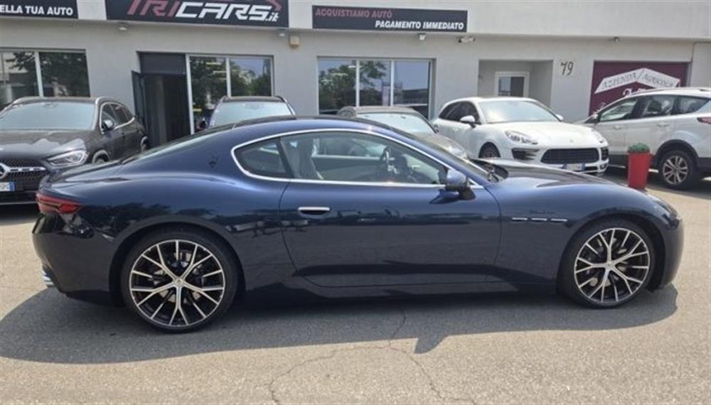 GranTurismo GranTurismo V6 490 CV AWD Modena
