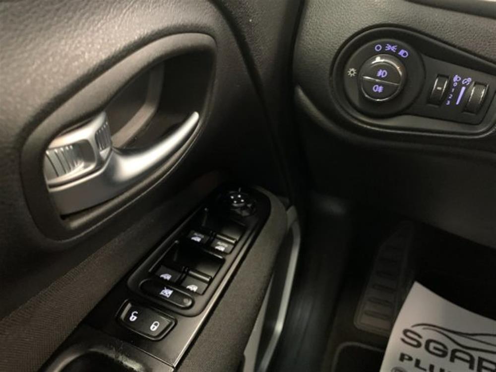 Renegade Renegade 1.6 Mjt DDCT Automat