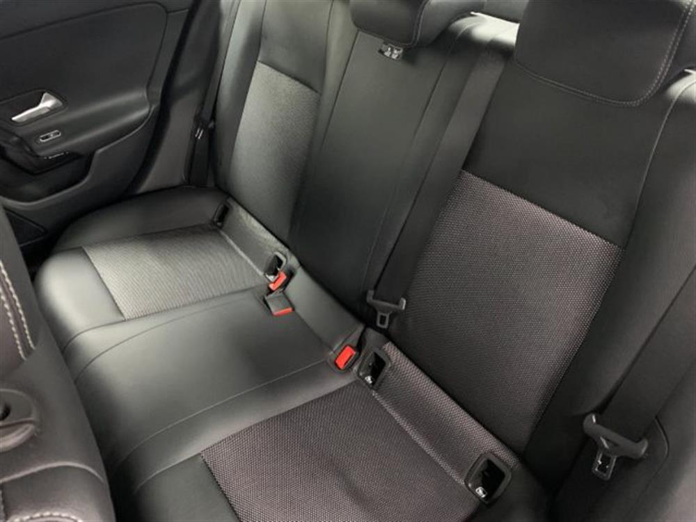 CLA 180 CLA 180 d Coupe Tetto Apribi