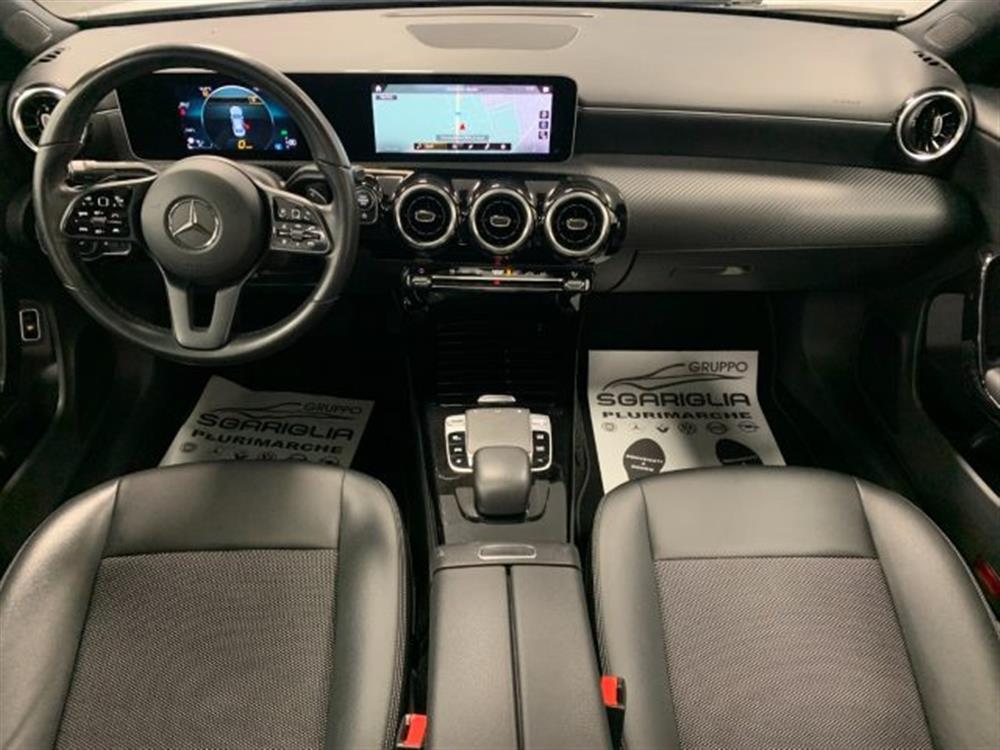 CLA 180 CLA 180 d Coupe Tetto Apribi