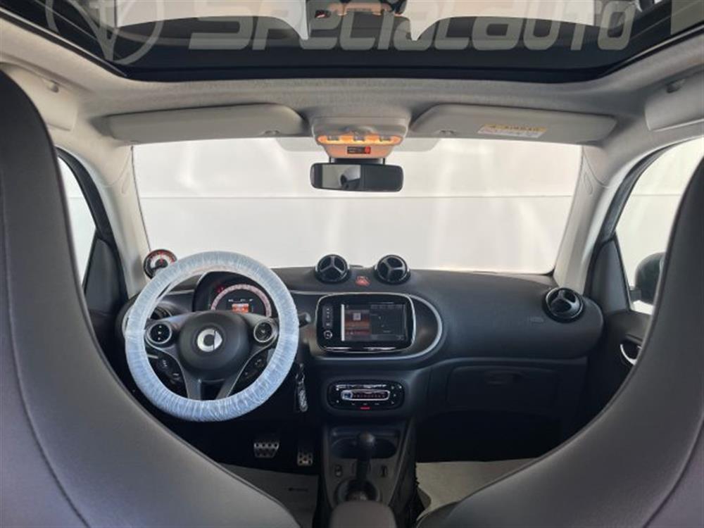 ForTwo ForTwo EQ BRABUS Style poch