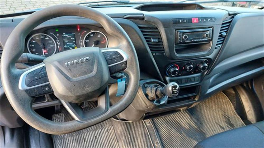 Daily Daily 35S12 2.3 PM Centina