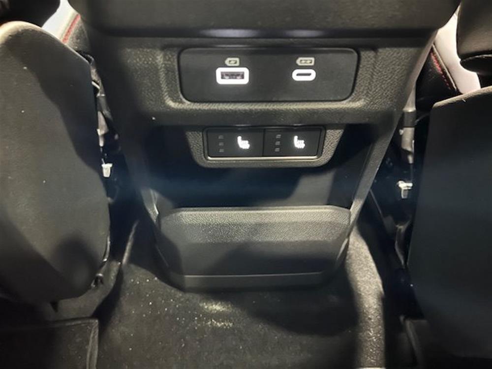 K3 K3 2.0 GPL DCT 4WD