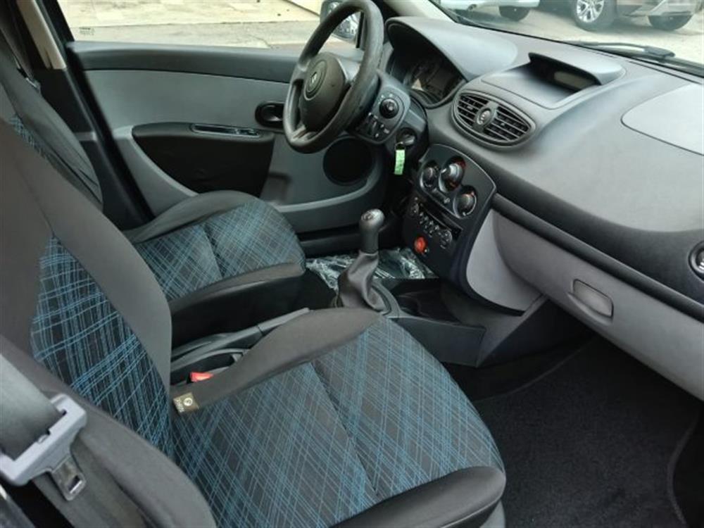 Clio Clio 1.2 16V 5 porte Dyna