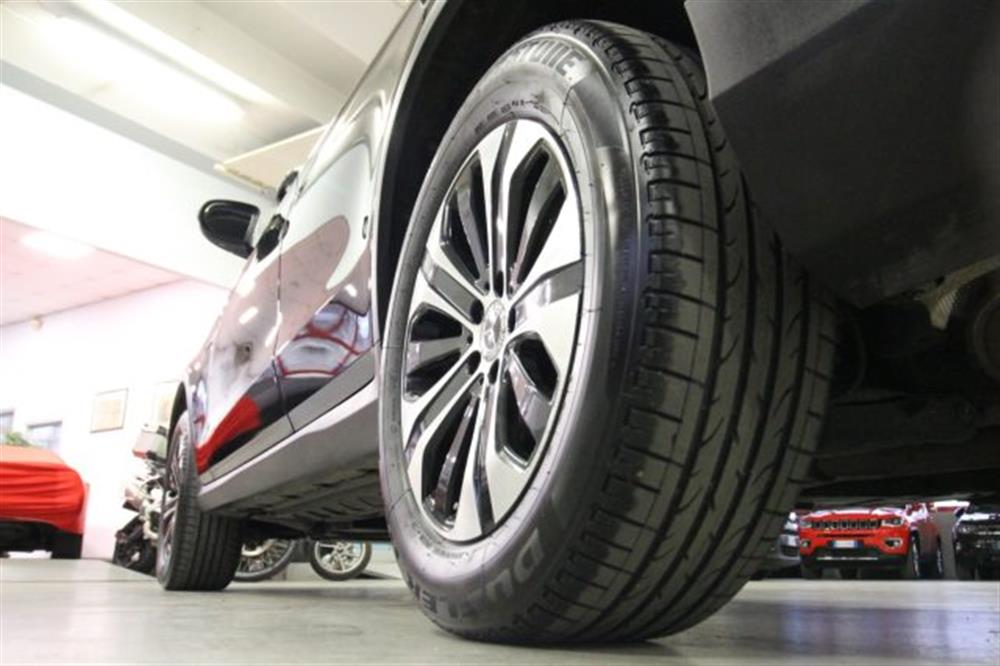 GLC 300 GLC 300 e 4Matic EQ-Power Bu