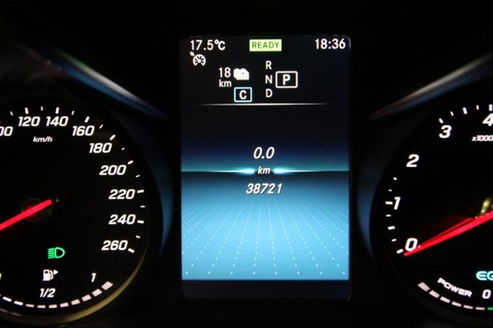 GLC 300 GLC 300 e 4Matic EQ-Power Bu