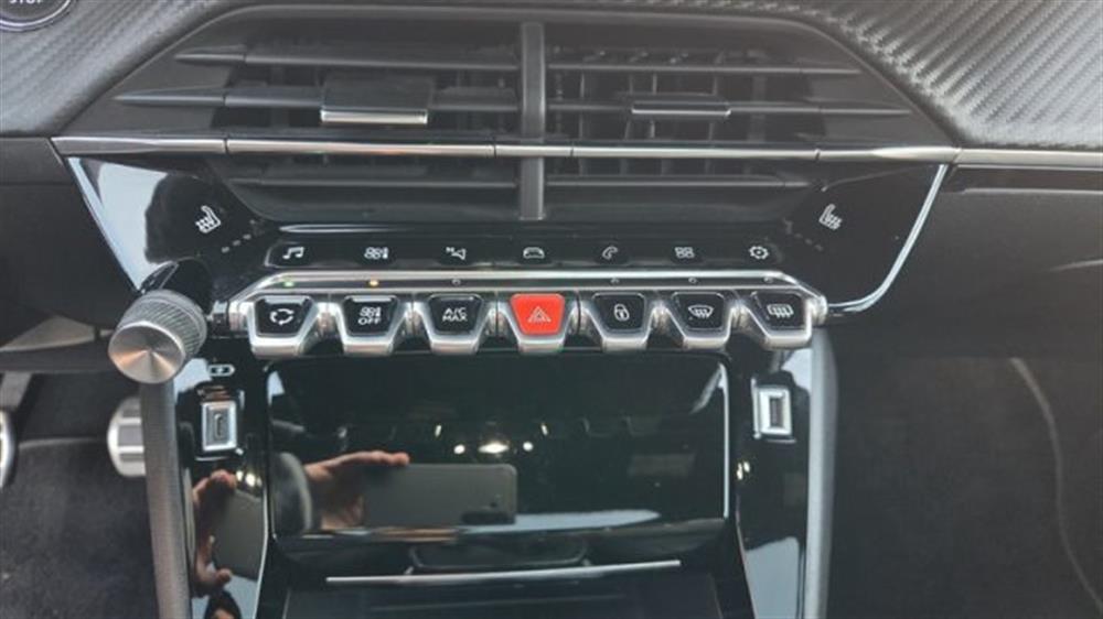 208 208 BlueHDi 100 S&S 5 po