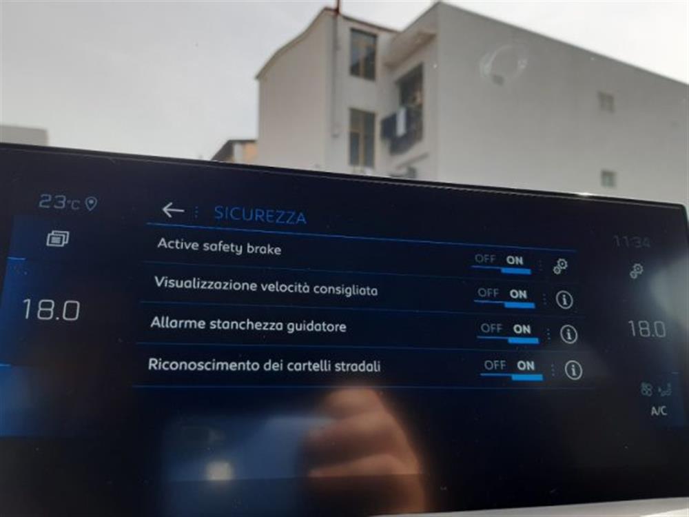 3008 3008 BlueHDi 130 S&S EAT8