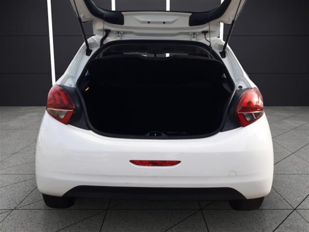 208 208 1° serie PureTech 82