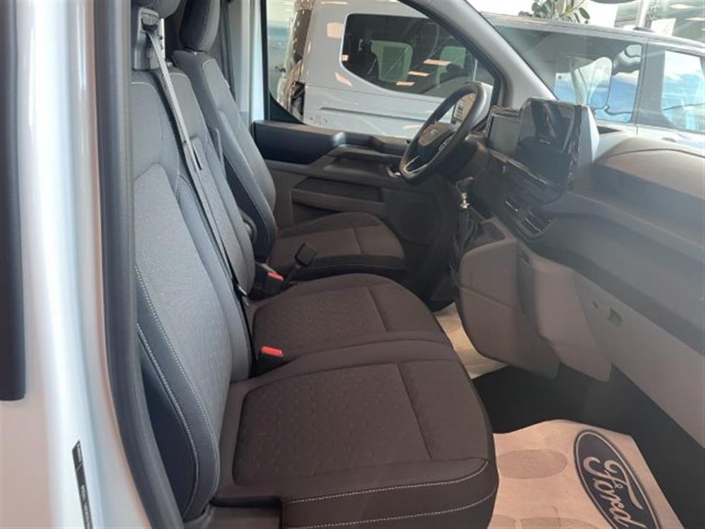 Tourneo Custom Tourneo Custom 320 L2 TITANIUM 2.0T