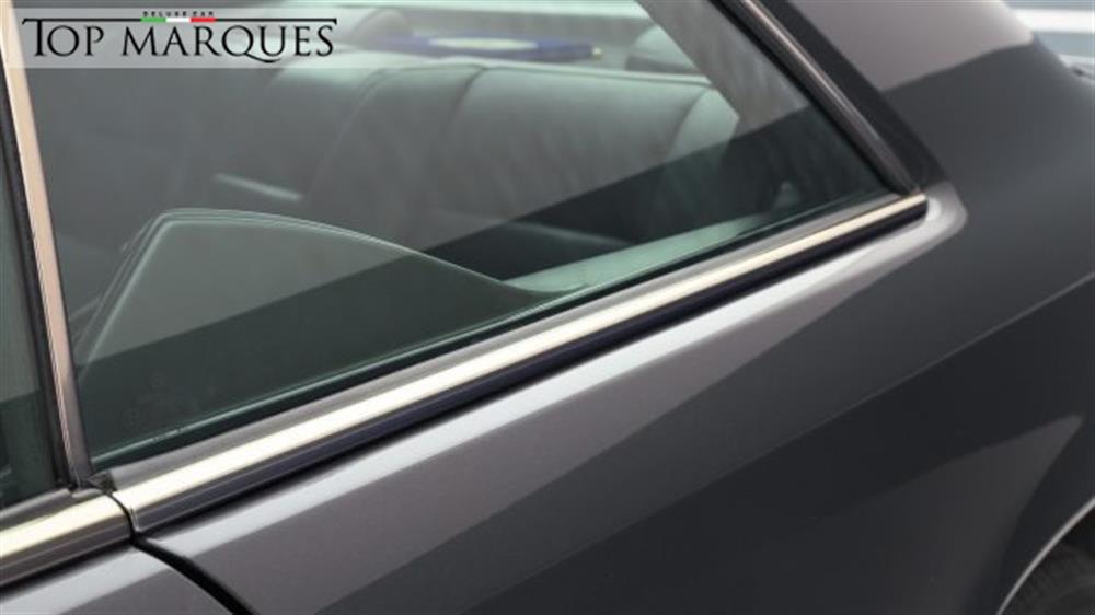 300 300 CE-24 cat Coupé