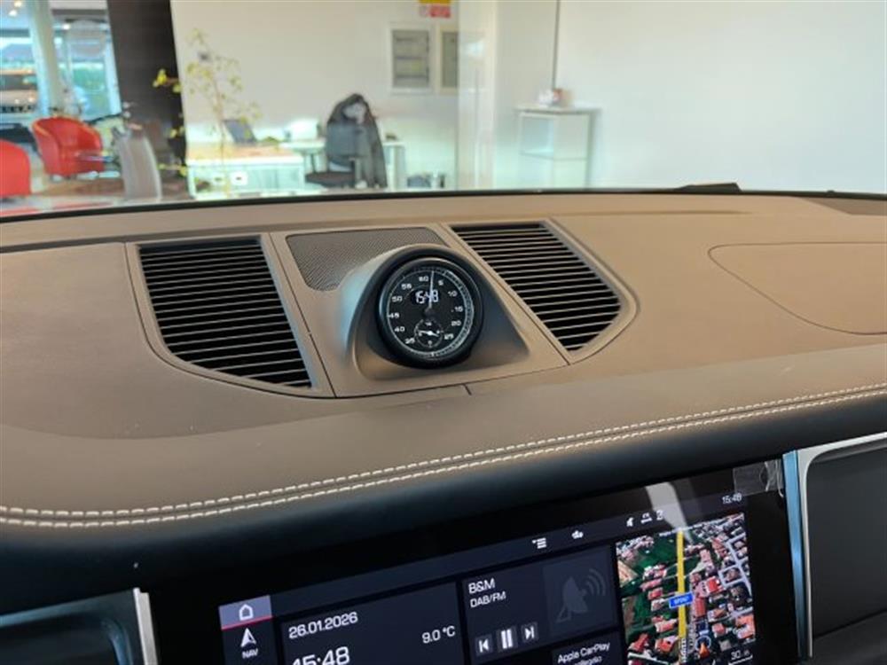 Macan Macan 2.0 265CV PDK PASM