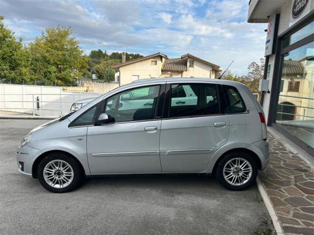 MUSA MUSA 1.3 Mjt 95 CV - perf