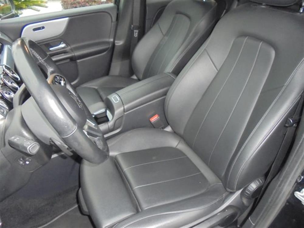 GLB 200 GLB 200 d Automatic 4Matic S