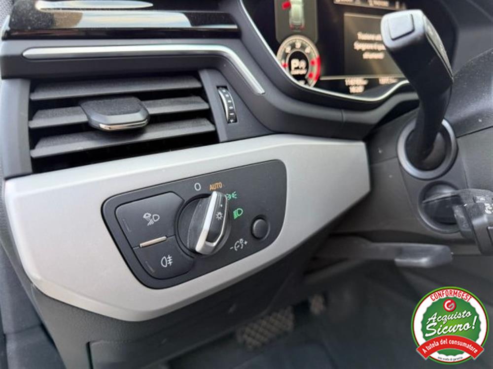 A4 allroad A4 allroad 40 TDI 204 CV S tron