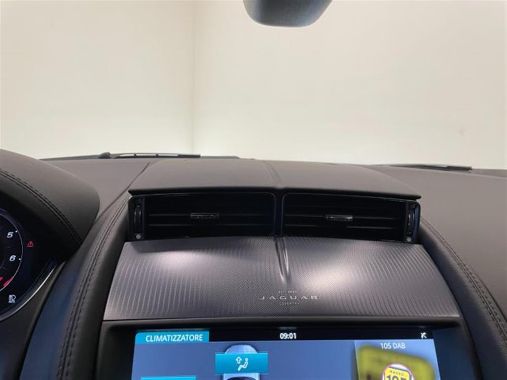 F-Type F-Type 2.0 aut. Coupé R-Dyn