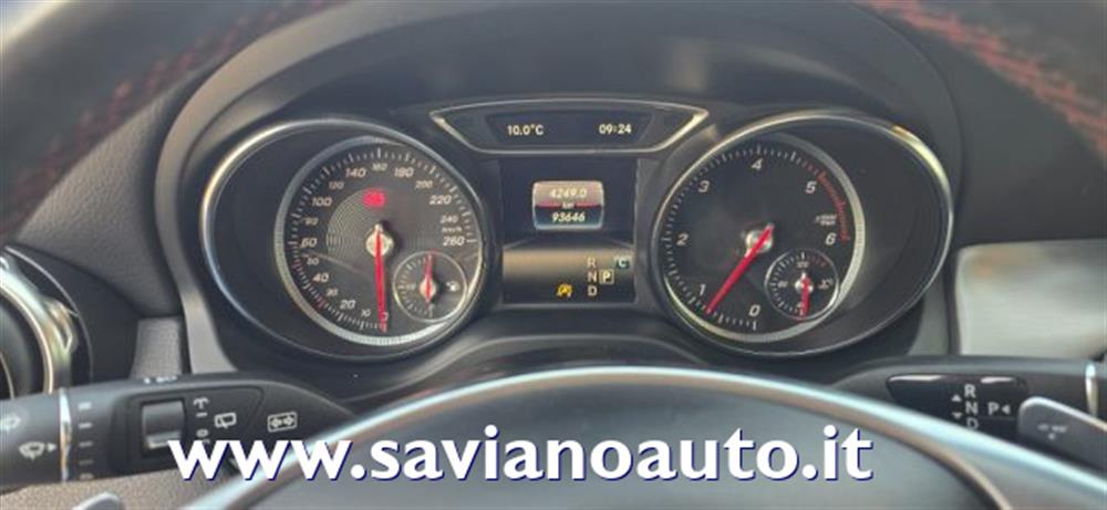 GLA 200 GLA 200 d Automatic Premium