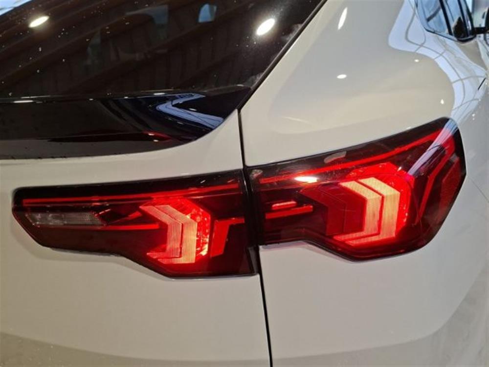 iX2 iX2 eDrive 20 Msport Pro