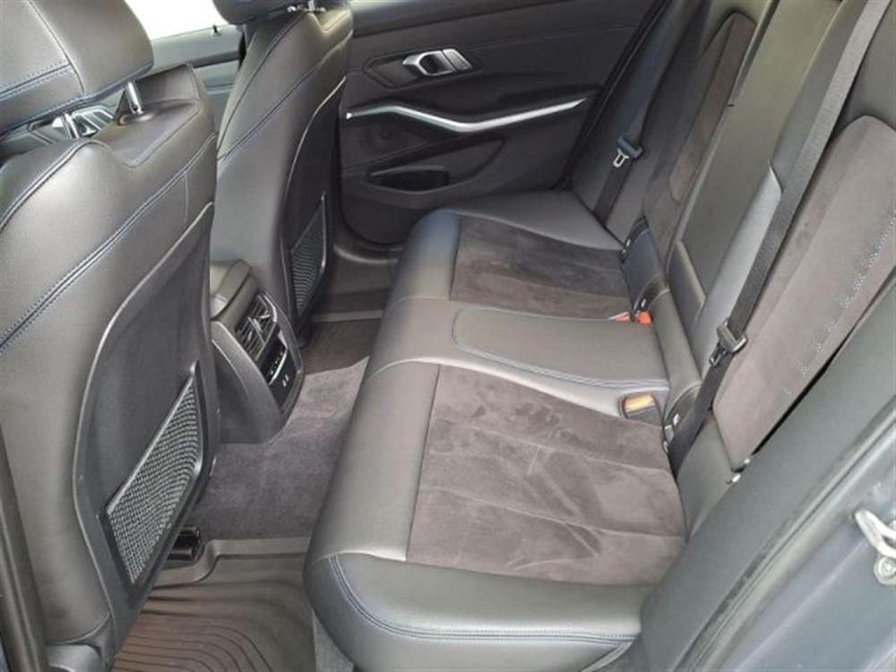 330 330 d 48V xDrive Touring