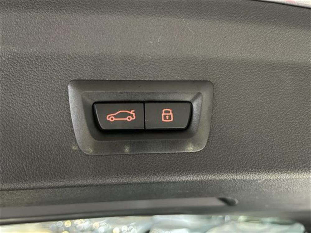 118 118 dA 5p. Msport Navig+