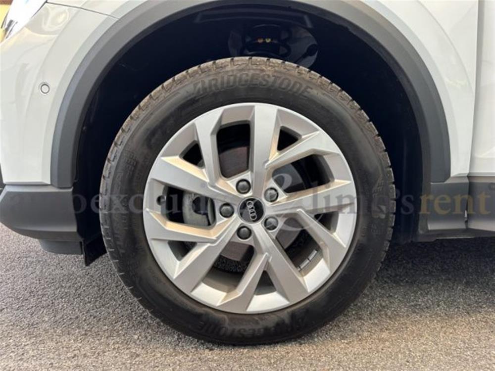 Q2 Q2 35 TFSI S tronic Adv