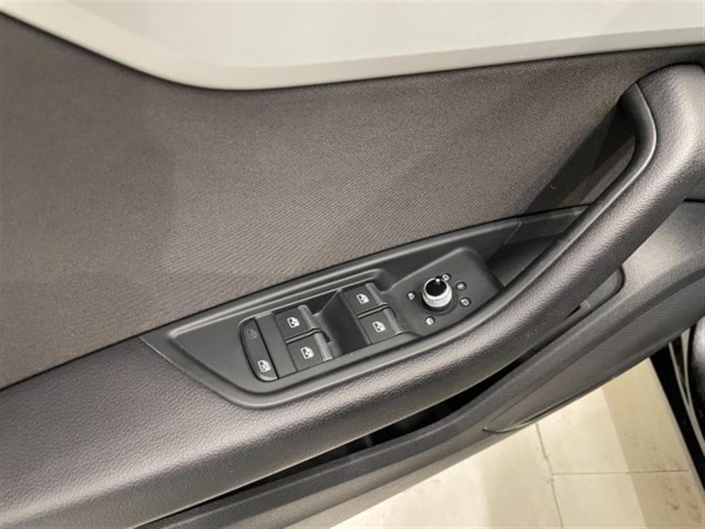 A4 A4 Berlina 30 TDI 2.0 T