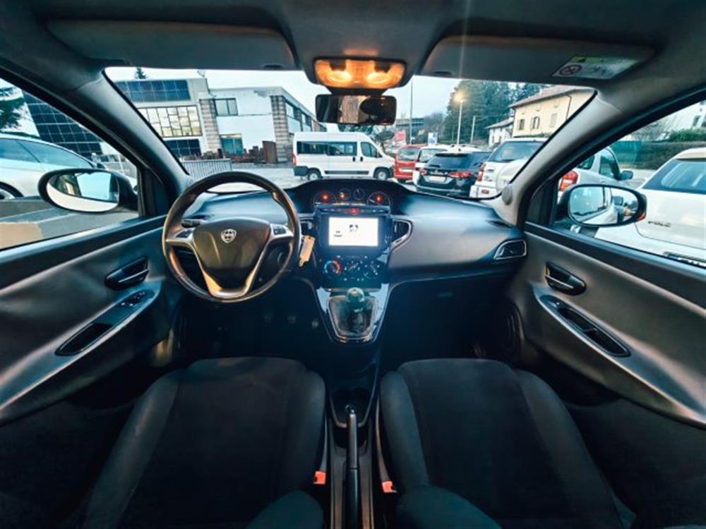 Ypsilon Ypsilon 1.2 69 CV 5 porte Go