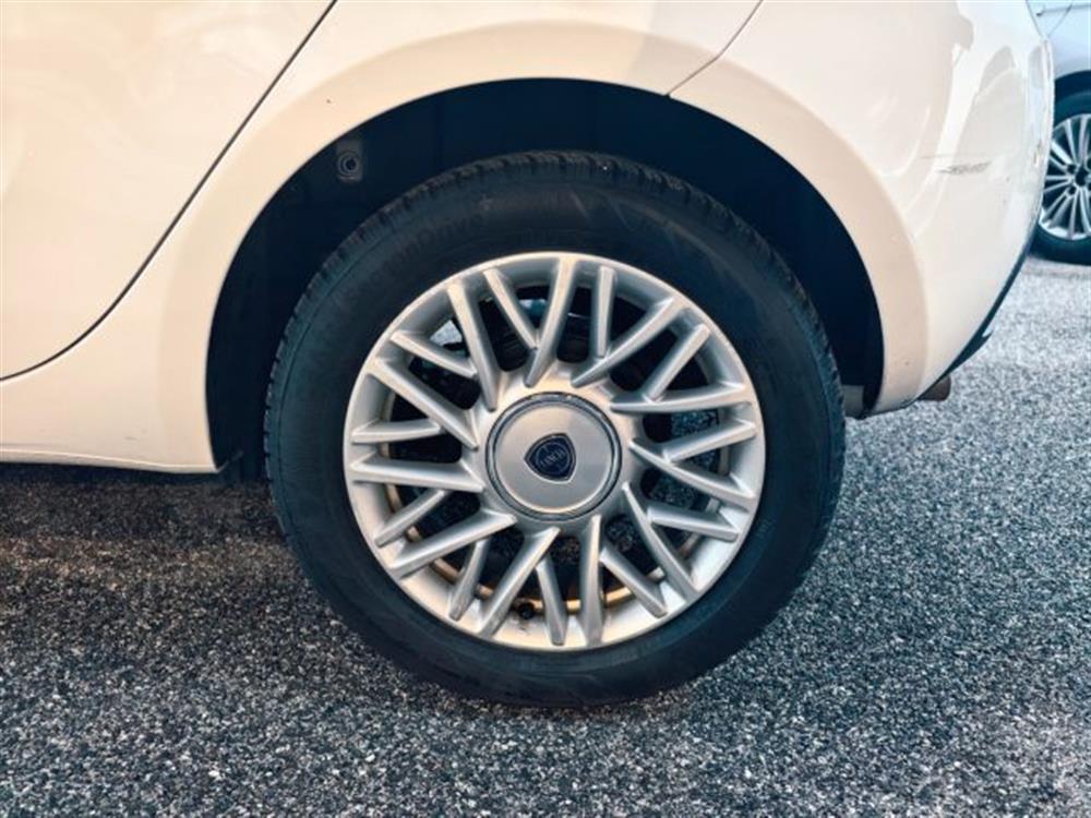 Ypsilon Ypsilon 1.2 69 CV 5 porte Go