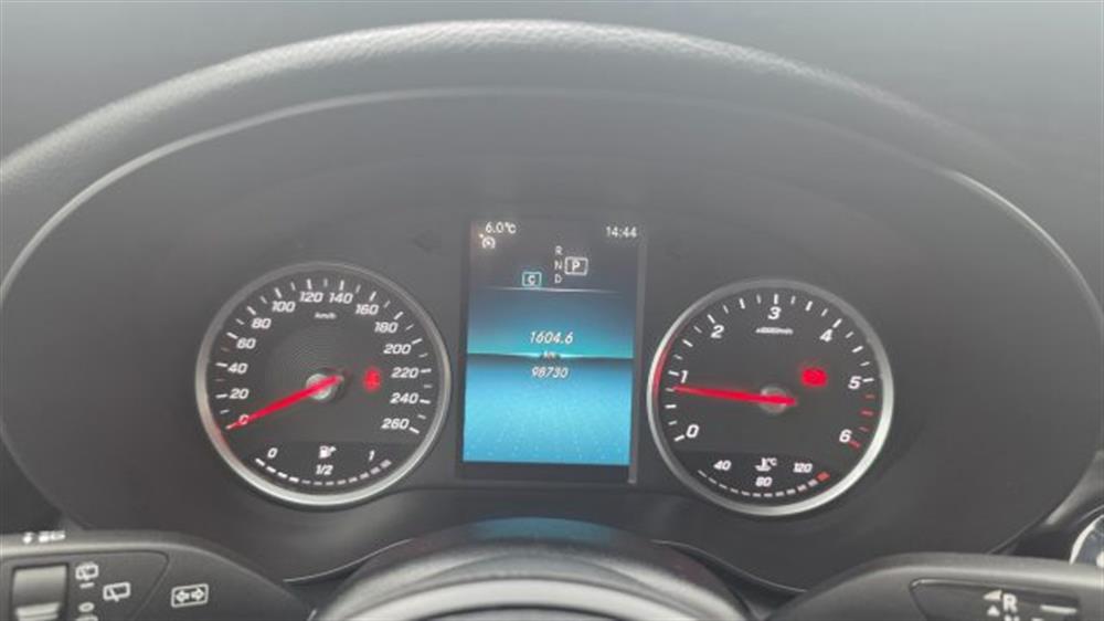 C 180 C 180 d S.W. Auto Business