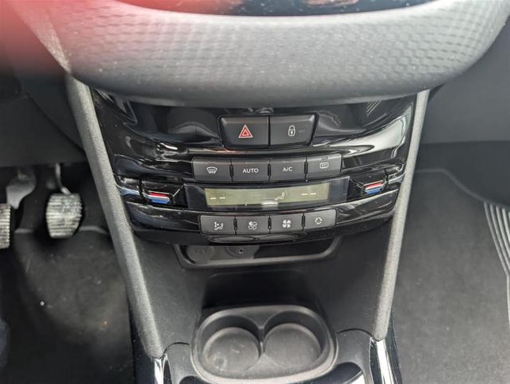 2008 2008 BlueHDi 120 S&S GT L