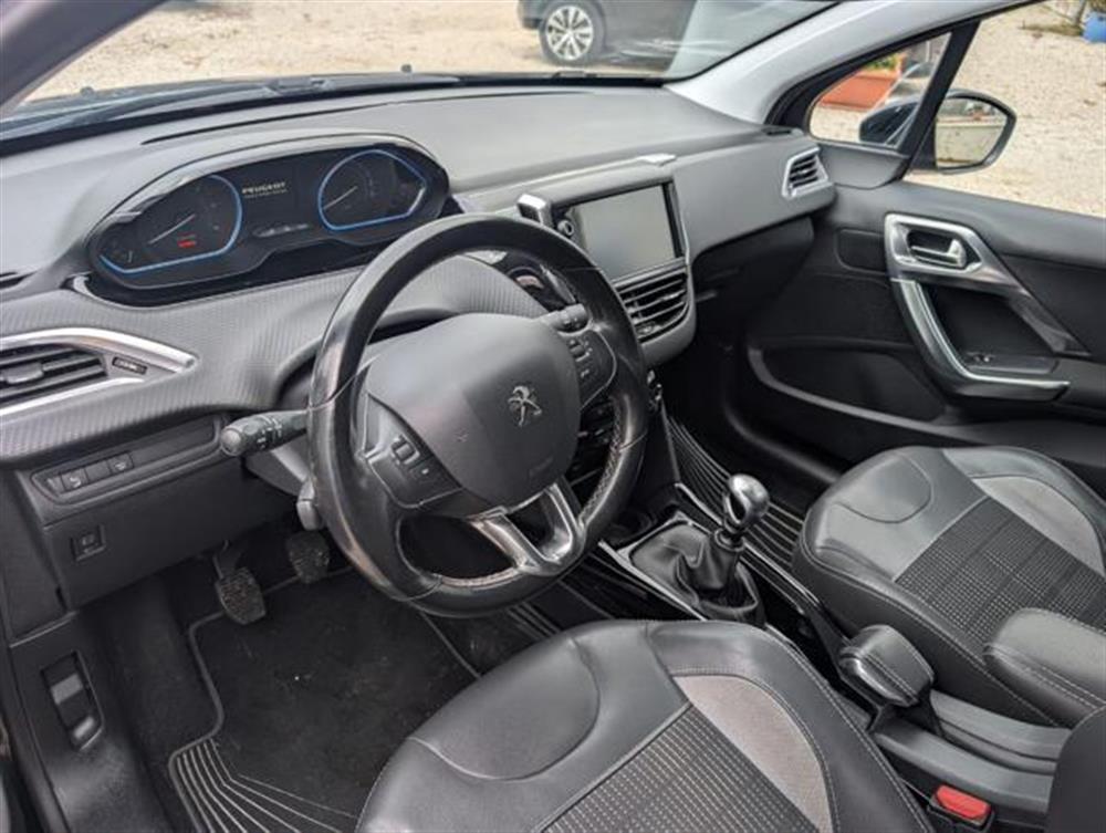 2008 2008 BlueHDi 120 S&S GT L