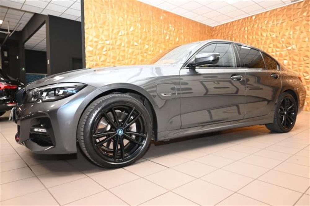 330 330 E X-DRIVE MSPORT M-T