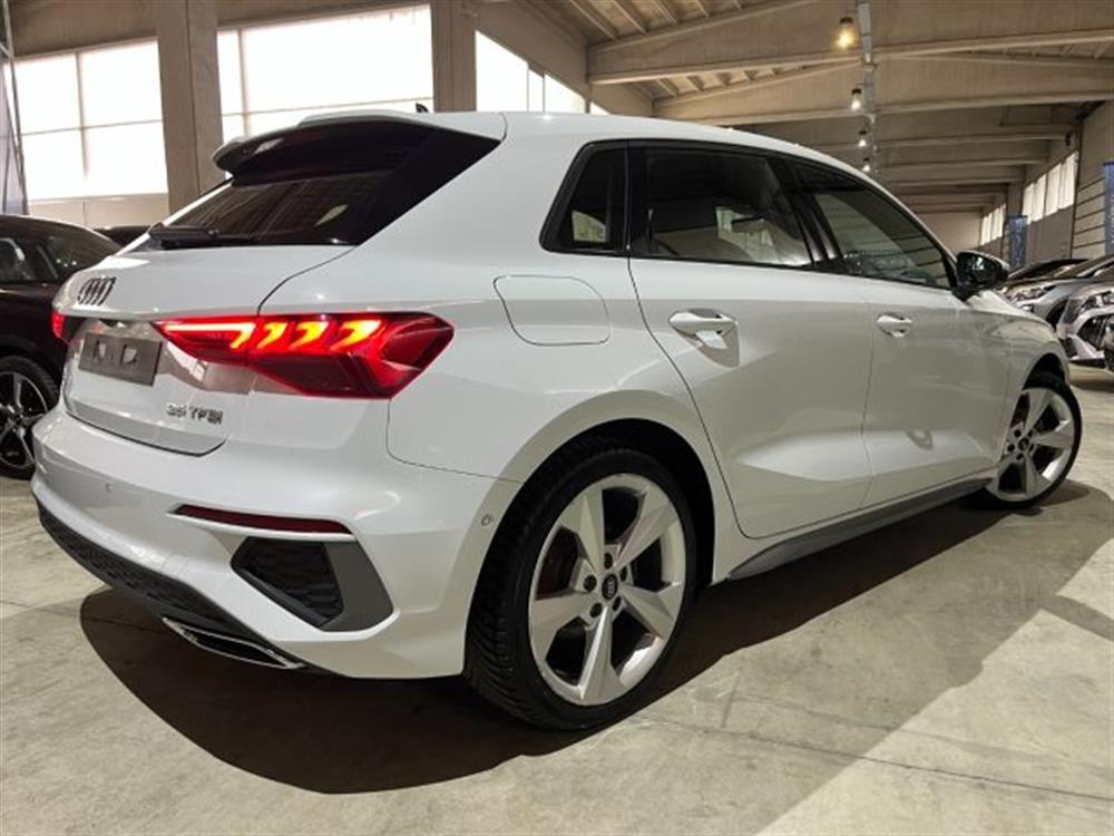 A3 A3 SPB 35TFSI 150cv Hyb