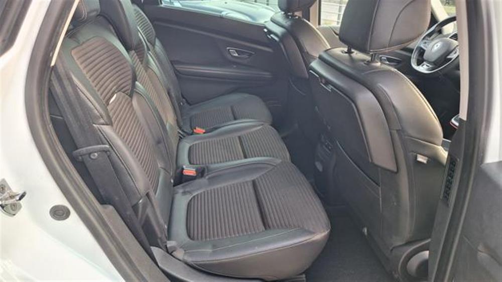 Scenic Scenic Scénic TCe 130 CV En