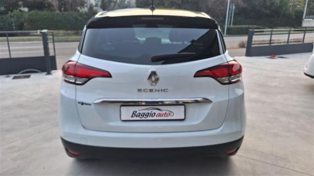 Scenic Scenic Scénic TCe 130 CV En