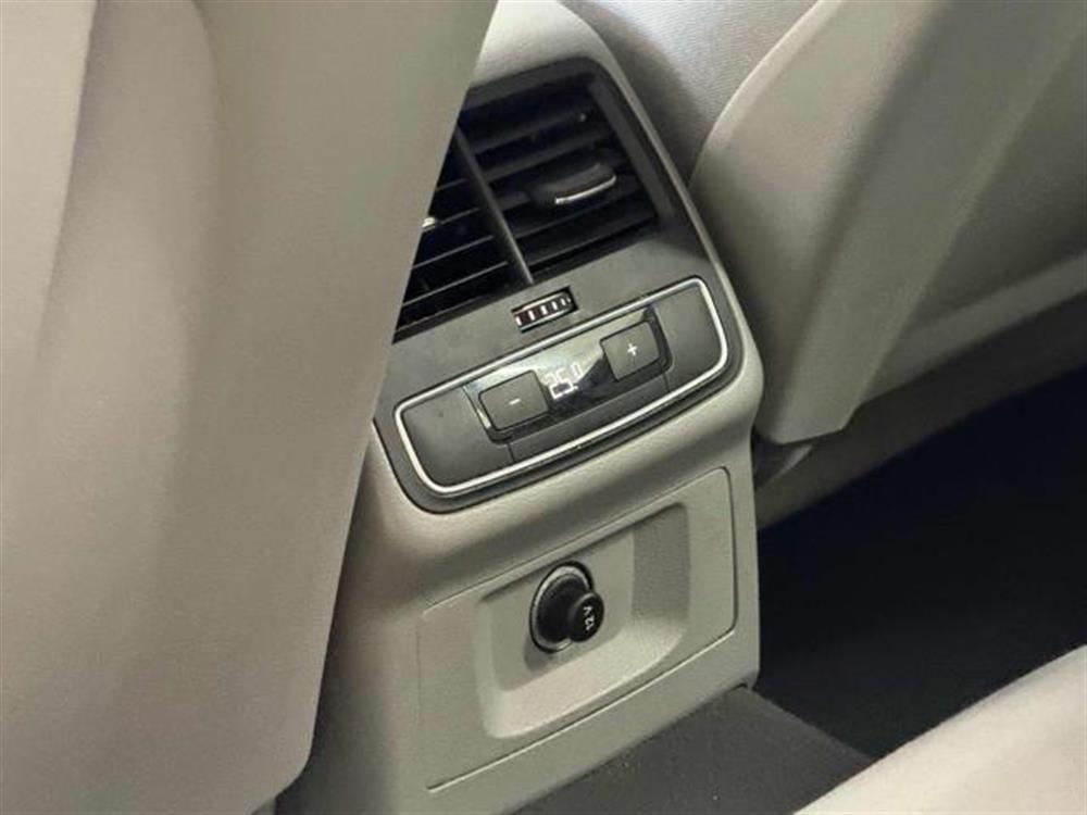 A4 A4 Avant 30 TDI/136 CV