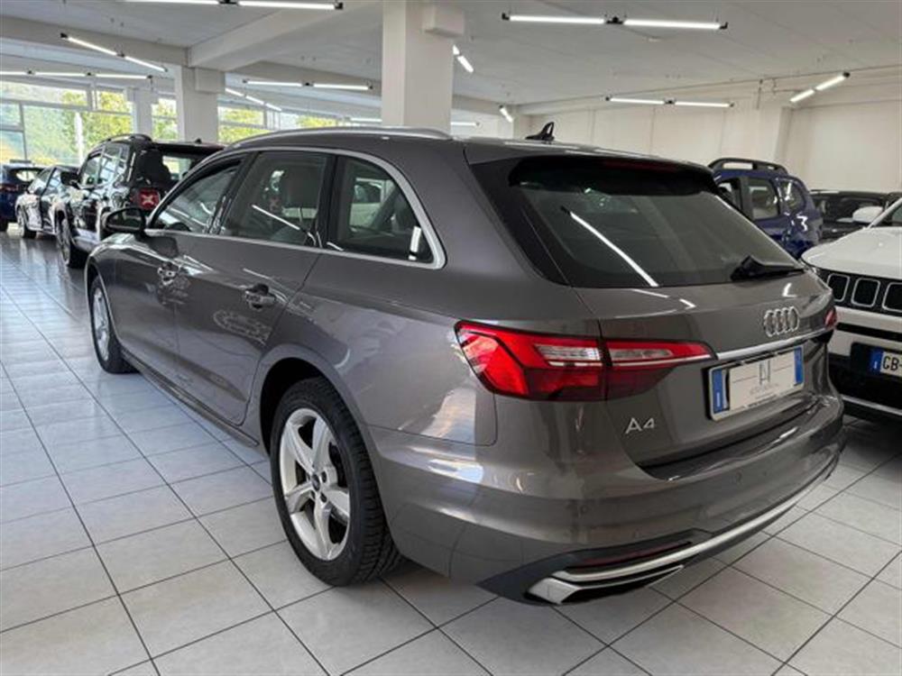 A4 A4 Avant 30 TDI/136 CV