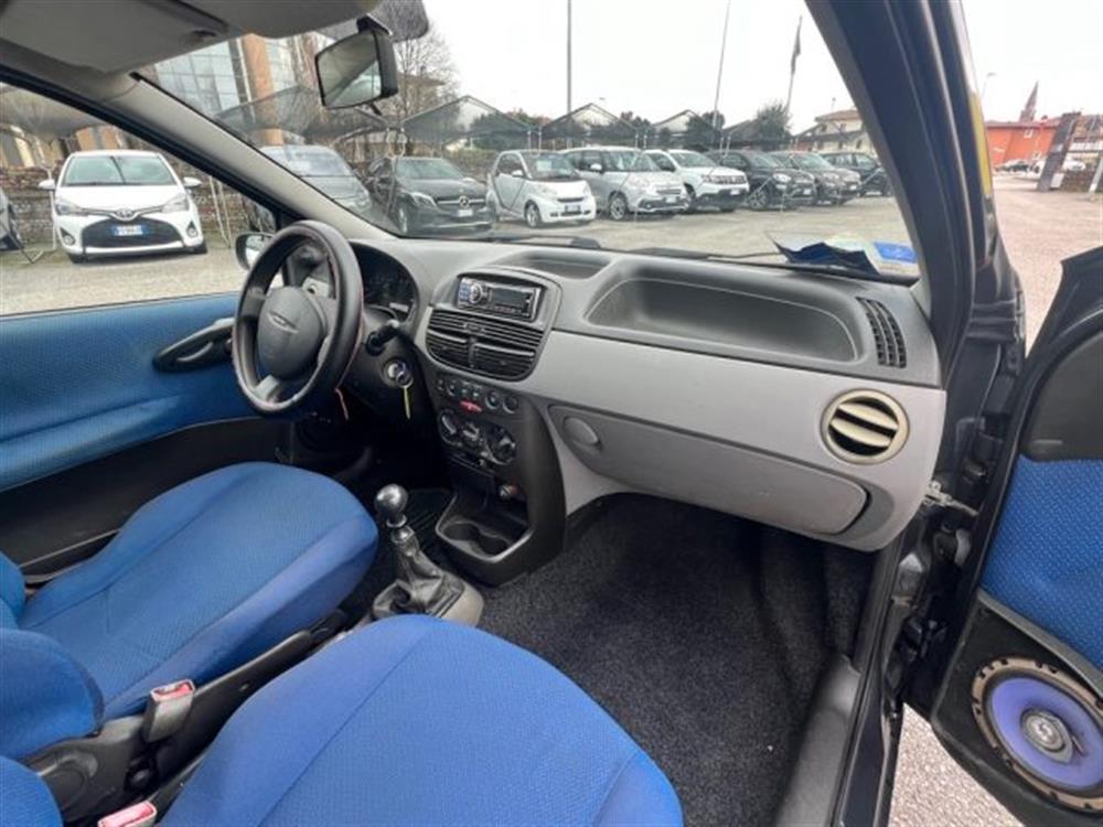 Punto Punto 1.2i cat 3 porte ELX