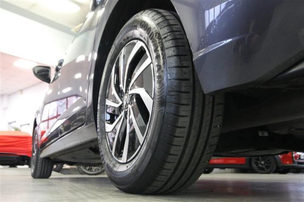 Polo Polo 1.0 TSI DSG Life 95