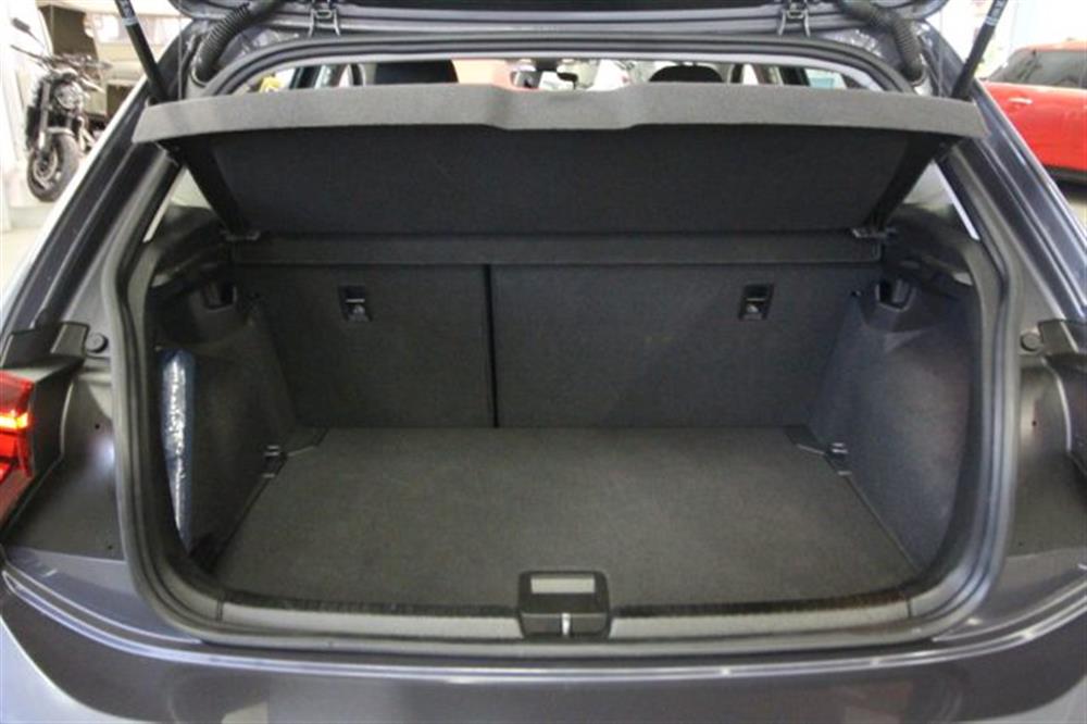 Polo Polo 1.0 TSI DSG Life 95