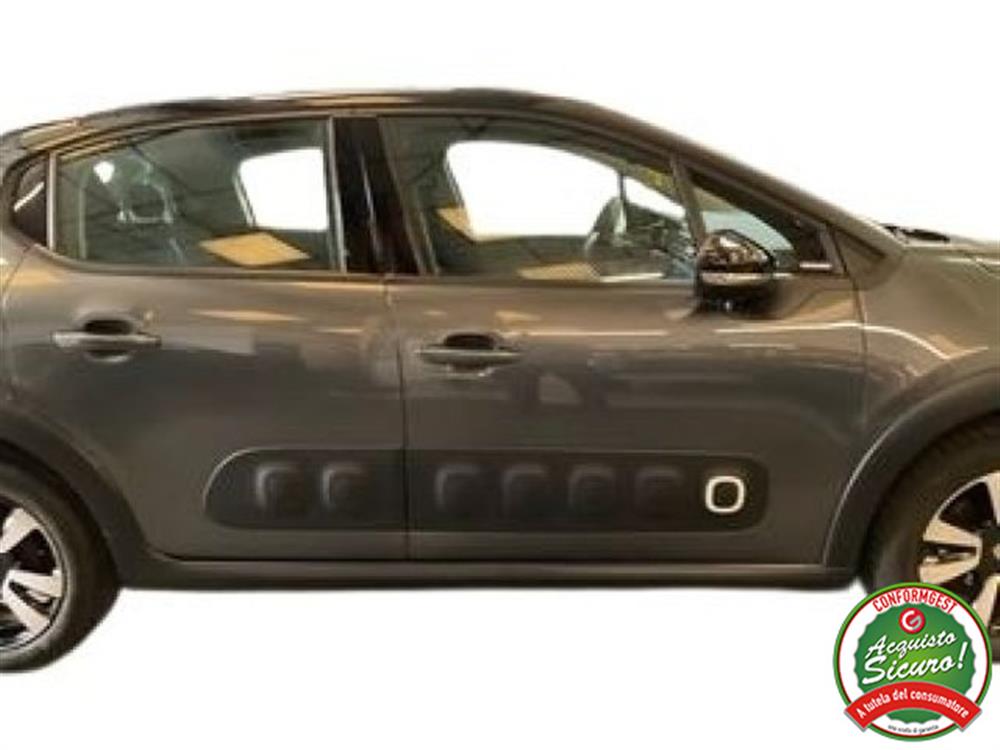 C3 C3 PureTech 82 Shine