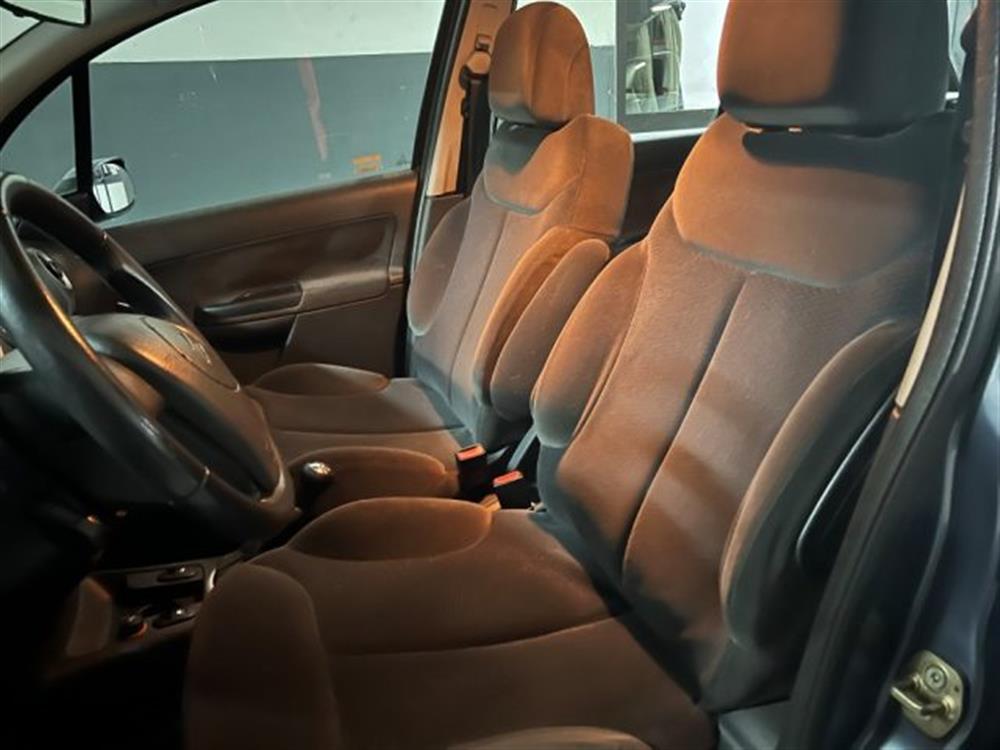 C3 C3 1.4 HDi 70CV Eleganc