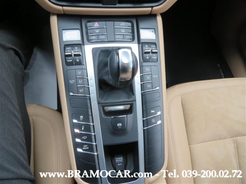 Macan Macan 2.0 245cv - NAVI - T