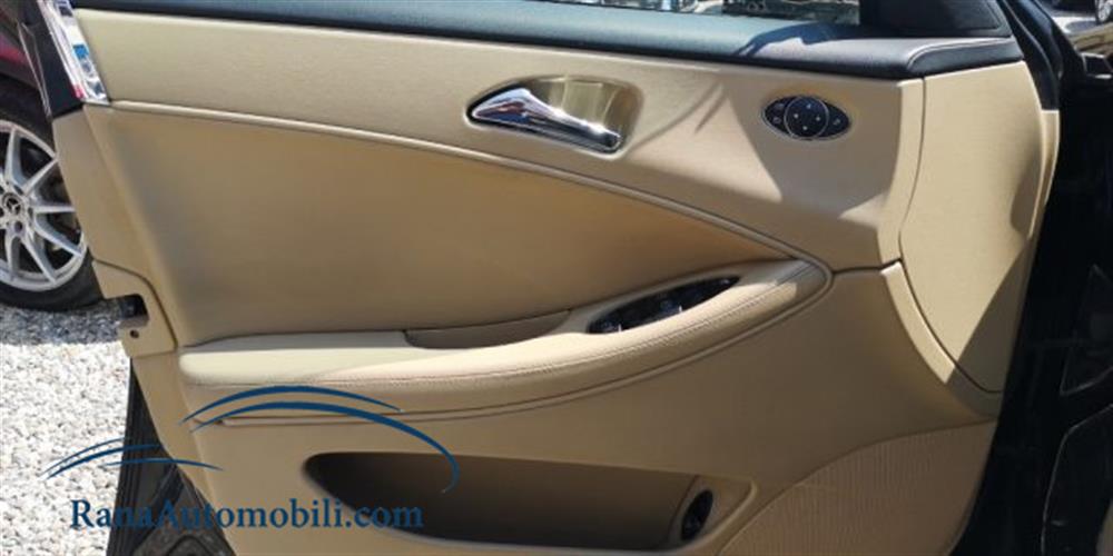 CLS 320 CLS 320 CDI Navy UniPro