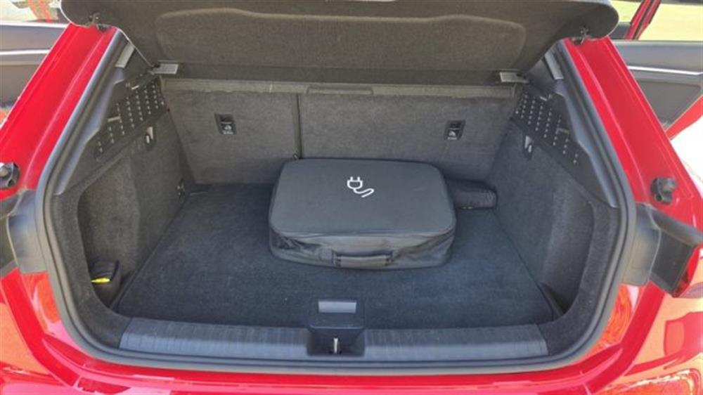 A3 A3 SPB 40 TFSI e S tron